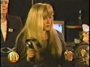Stevie Nicks' Addiction - Entertainment Tonight 2001