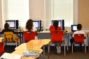 Weems Elementary Selected as Finalist for 2015 National Excellence in Urban Education Award