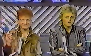 【Roger Taylor + John Deacon】Japan Interview 1982-10-22_哔哩哔哩_bilibili