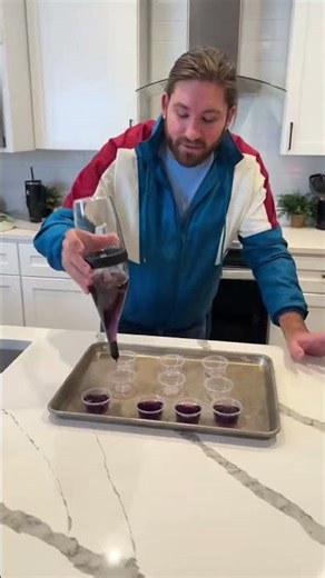 The easiest way to make jello shots!