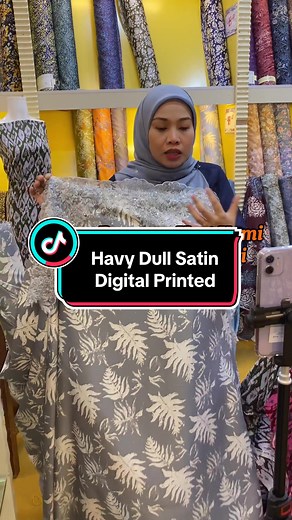 Heavy Dull Satin Digital Printed ✅ Opaque fabric ✅ Iron-less ✅ Easy to handle #jakelkelantan #ingatkainingatjakel #beliawaltempahawal #kainpasang #bajukurung #sale