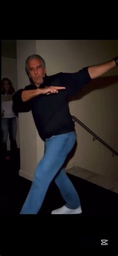 #answer #roblox #butifyoucloseyoureyes #memes #ahiahi #funny #lifeisbutadream #football #robloxedit