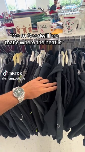 Level Up Your Style with Thrift Shopping Tips