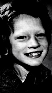 34 years ago this week Jason Robbins lost his whilst walking to his uncles house with his brother he was tragically killed when snagged by a telephone overhead cable and pulled under a lorry. Today and all this week we remember Jason Robins R.I.P | Jamie Anthony Beddard