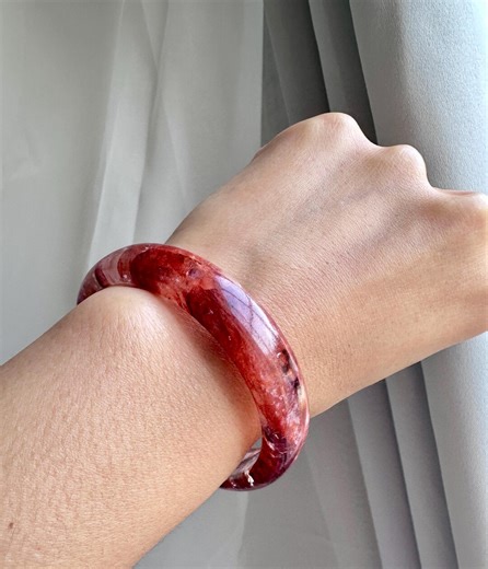 Natural Red Phantom Quartz Bangle Bracelet – Strawberry Red Inclusion Crystal – Unique One-of-a-Kind Quartz Bracelet – 58.6mm Inner Diameter