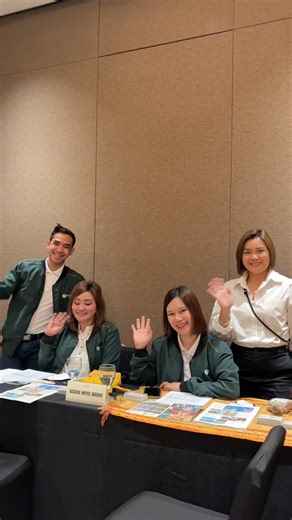 Grateful for a successful Roadshow Business-to-Business and Familiarization Tour last week in partnership with Eden Nature Park and Resort Davao and Holiday TOURS DAVAO . Tour operators and guests enjoyed guided tours and meaningful talks on future partnerships. Until the next one! 🚍🌿 #AcaciaHotelDavao #B2B #Roadshow2025 #DavaoCity | Acacia Hotel Davao