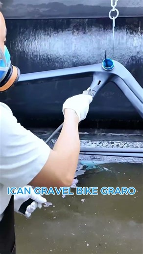Graro Gravel Frame Turquoise Ice Crack Paint: Apply Black Primer.#icancycling #graro