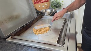 Unique popcorn cooking method