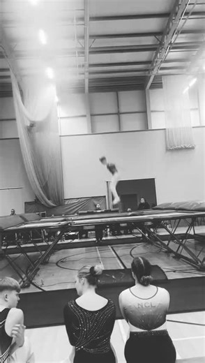 trampoline vol honestly thought I was gonna die when I saw that roof never exited so early in my life gonna be real #trampolining #fyp #gymnastics #trendingsound #clean