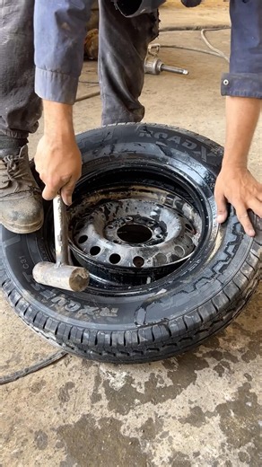 New 195/15C Tyre Installed on Rim | Easy Manual Tyre Fitting Process 🔧🔥