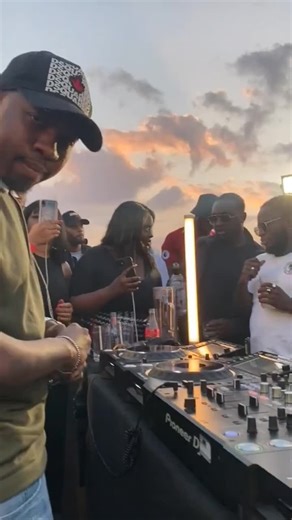 Music_Express_Sa (@m.ex_sa)’s videos with original sound - Music_Express_Sa