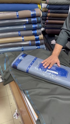 MINI CLIP SUTING GRACE FABRICS INTERNATIONAL SUPER PREMIUM QUALITY | Sunder Fabrics