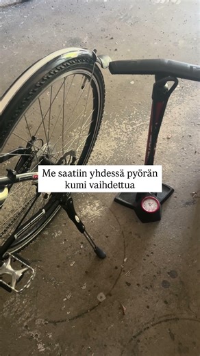 Jos pyörä on rikki, mitä teet? #auttaminen #pyörä #kevät