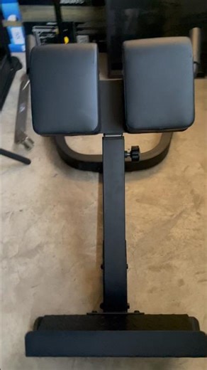 Newest addition to the gym, back extension bench 🥰🥰🥰👏#homegym
