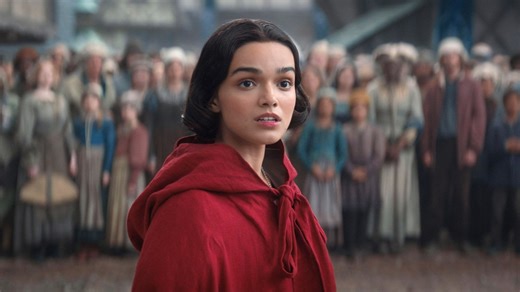Rachel Zegler and Gal Gadot on Bringing a New Modern Edge to 'Snow White'