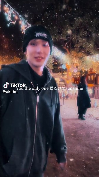 3ヶ月ぶりにメリークリスマス新曲を作りました。 天使と悪魔 - RiN (feat. Siz:() #jpop #hiphop #新曲 #神曲 #メリークリスマス #新曲作りました #エモい曲 #エモラップ #おすすめ #恋愛ソング #テンション上がる曲 #クリスマスソング #イルミネーション