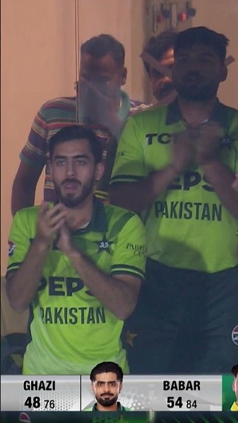 Ghazi gets to his first ODI fifty with a sweep shot 🏏 #PAKvAUS MZE1K