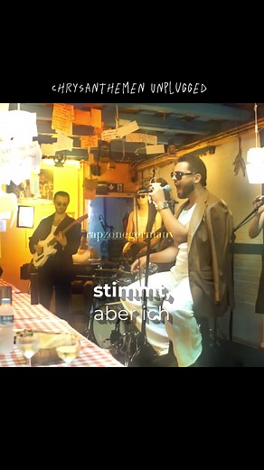 Souly Chrysanthemen Unplugged Performance
