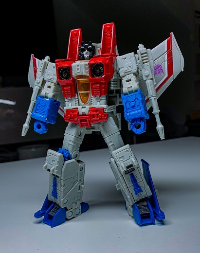 123K views · 3.6K reactions | All Hail the Air Commander! | Earthrise Starscream Takes Flight #Transformers #Earthrise #Starscream #Decepticons #AirCommander #TransformersEarthrise #HasbroTransformers #StarscreamSupreme #CybertronianRoyalty #CollectorsCorner #TransformersFan #RobotMode #JetMode #ToyPhotography #ActionFiguresDaily #MechaMonday #NerdCulture #ToyReview #RetroToys #FigureCollector #80sVibes | Chopper’s Toys | Facebook