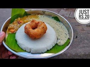 Cheap Breakfast In Bangalore | Thatte Idli & Poori Saagu | Manjushree Tiffin Center | Street Food