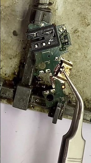 remove android charging pin