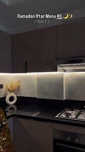 🌙 Ramadan Iftar Menu #1 🥣 Starter Creamy Mushroom Soup 🥗 Main Course Oven-Baked Stuffed Eggplant with Minced Beef (Filled with seasoned kefta & baked to perfection) 🍓 Healthy Bowl Chia Pudding with Red Berries 🍰 Sweet Touch Pistachio Tiramisu #ramadaniftar #ramdanmenu #ramadanvibes #thatgirlaesthetic | Nisrine Rezzouq