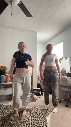 We’re matching trust #duo #dance #trending #trendingvideo #fyppppppppppppppppppppppp