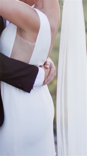 Katie’s Coastal Events | 30A + Destination Wedding Planner on Instagram: "Save & screenshot for your own wedding day timeline! ✨ The smoothest flow for the perfect day 🤍 Want to learn about our wedding planning services? Visit our website or DM us! . . #30abride #30awedding #30aweddingplanner"