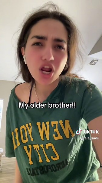 Crazy Reaction! Hugging My Brothers: Sibling Trends