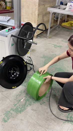 Mesin pengemasan pabrik yang tepat memilih dua kali lipat efisiensi, operasi stabil tanpa karton, banyak kapasitas produksi tambahan setiap hari, benar-benar hemat hati untuk digunakan #AutomatedPackingSolution #CostEffectivePackagingEquipment #HighSpeedPackingSystem #IndustrialPackingMachineSupplier #PackingMachineIndonesia