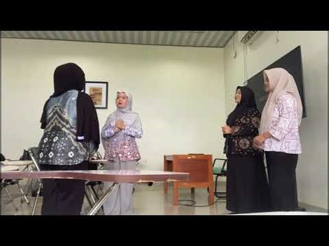 English Teaching Method (Final project exam) Teaching simulation using the CLT method for speaking
