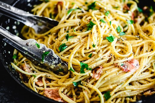 Breakfast Pasta Carbonara • Delizioso!