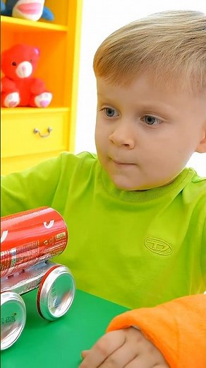 Niños Aprenden a Reciclar