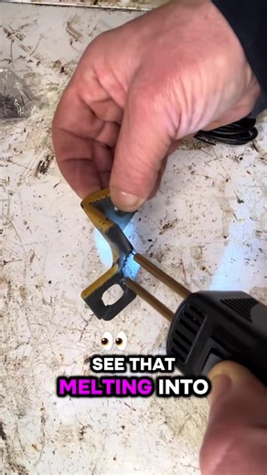 Versatile Plastic Stapler for Car Body Repairs