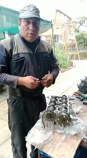 Engine Disassembly: Step-by-Step Mechanical Guide