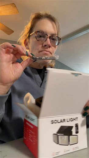 Love this new spotlight! Three bright settings and comes with a remote control! #solar #motion #tiktokshop #shop #light