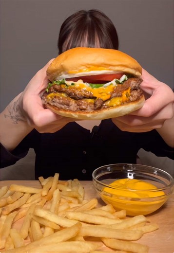 프랭크버거 먹방 🍔 | 맛있게 먹는 햄버거