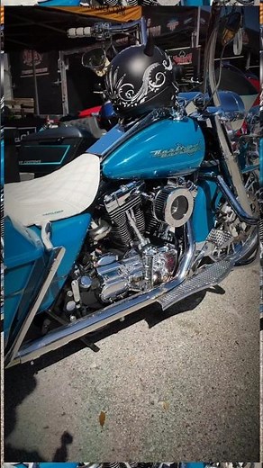 Beautiful Road King Upgrade 🔥 Advanblack Parts Set This Bike Off
