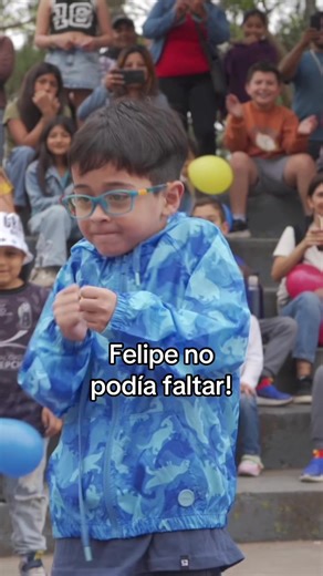 ¡FE-LI-PE brilla en su nuevo Video Clip con Karol G!