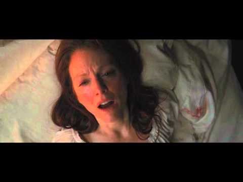 Margaret White Gives Birth Scene from Carrie-2013, Chloë Grace Moretz, Julianne Moore