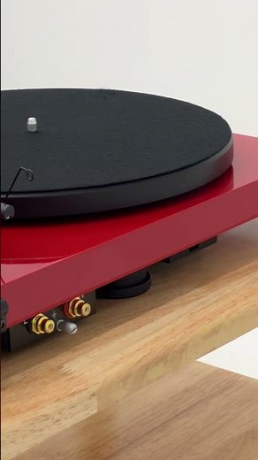 Pro-Ject Debut Carbon Evo | Short