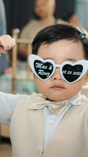 When the bride, bridesmaids, and guests all join the trend ✨ #TieUpFilmandPhoto #weddingphotography #weddingsupplierph | Tie Up Film and Photo | Facebook