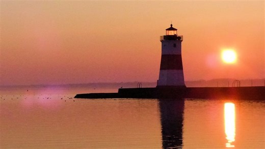 Guiding light: How the North Pier Light evolved as a beacon for navigation