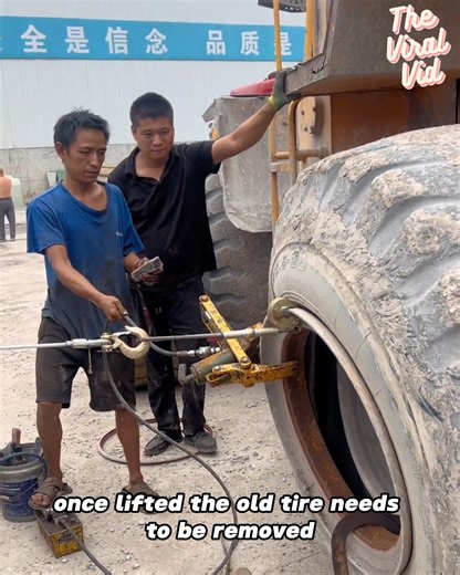 How to Swap a 200kg Backhoe Tire – The Hard Way #fblifestyle | The Viral Vid