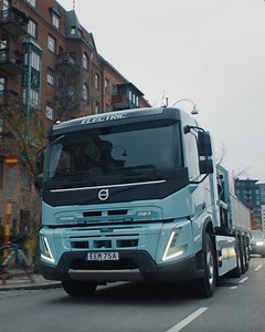 6.1K views · 778 reactions | Our heavy-duty rigids make it possible to use electric trucks for any type of operation – while improving the quality of life for both drivers and city residents. #electrification #electrictrucksinreality #electrictrucks #sustainability #volvotrucks | Volvo Trucks | Facebook