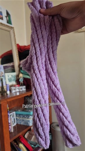 Se viene nuevo patrón en mi web y Ravelry, y gratis. #tejedoras #tejer #crochet #calcetines #knit