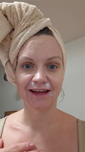 alebo su predtlacene 2 verzie? #starbucksdrinks #latte @Starbucks #caramellatte #caramel