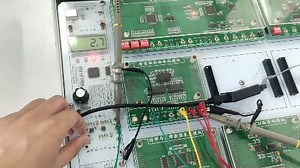 基于CPLD的时分多址复用