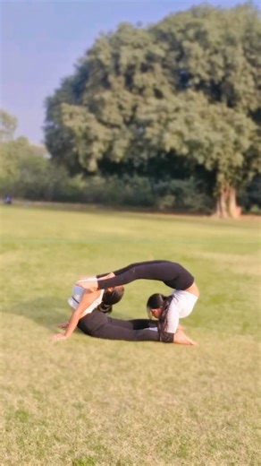 Acro yoga with my partner improve your flexibility strength try this Acroyoga ✨️🧘‍♂️