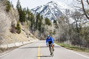 Despite ‘weak’ snowpack, Independence Pass set to open by usual date